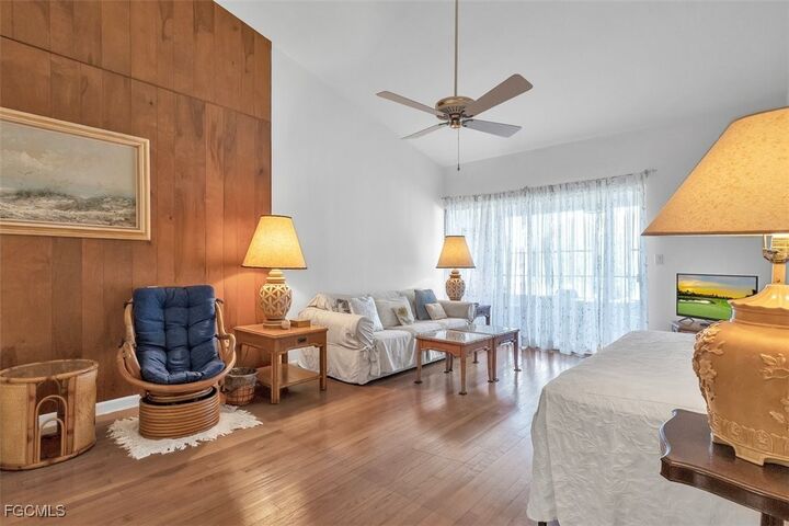 Property Photo:  403 SE 43rd Terrace 11  FL 33904 