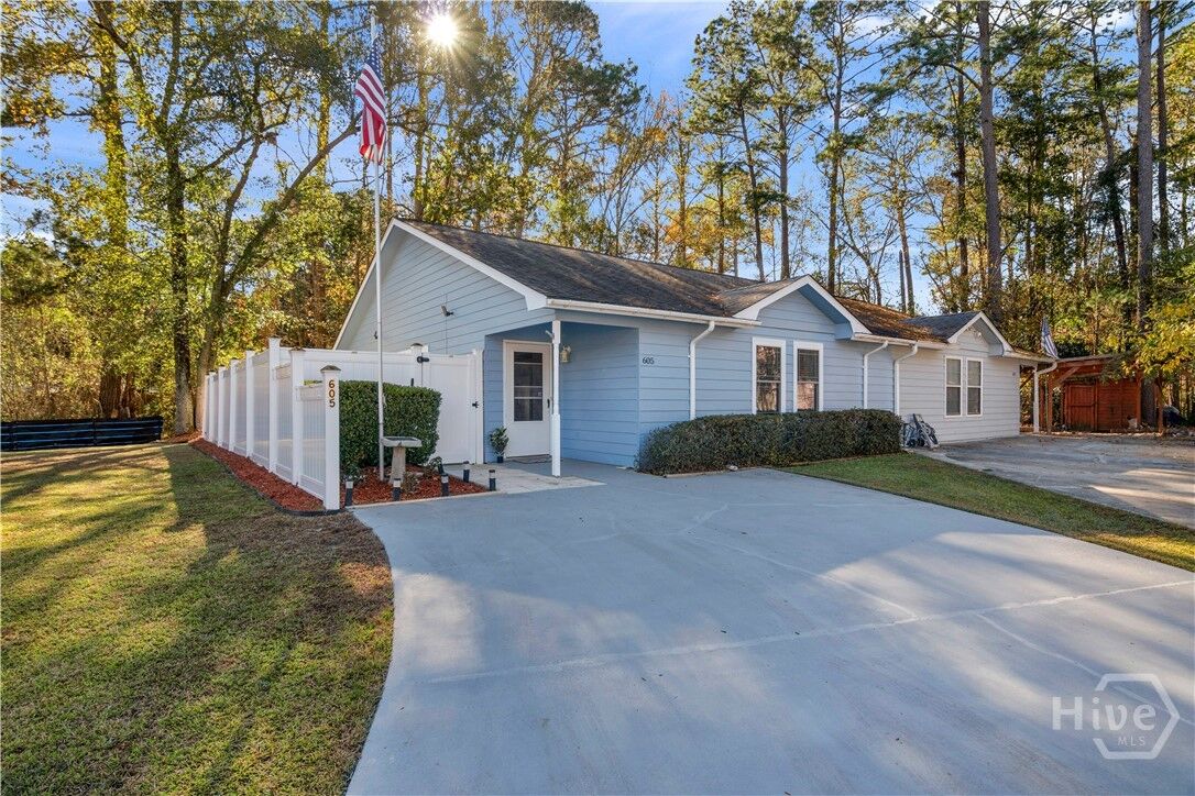 Property Photo:  605 Palmetto Trace  GA 31313 