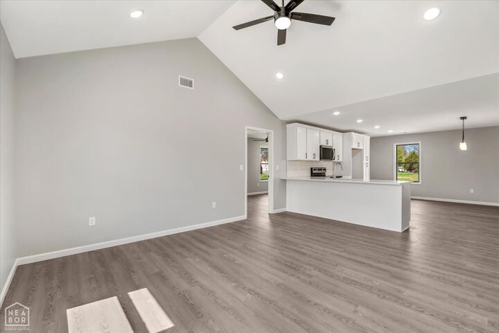 Property Photo:  104 Weston Cove  AR 72417 