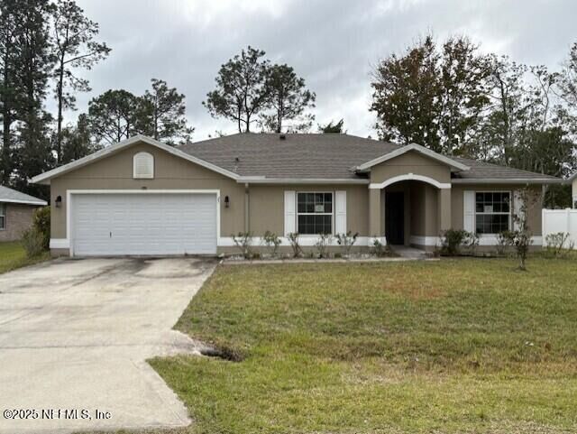 Property Photo:  25 Renworth Lane  FL 32137 