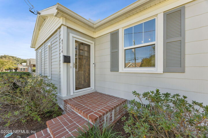 Property Photo:  4714 Ramona Boulevard  FL 32205 