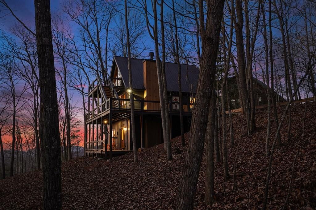 Property Photo:  39 Joanna Court  GA 30560 