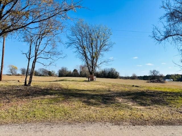 Property Photo: 954 County Road 1813 TX 75773