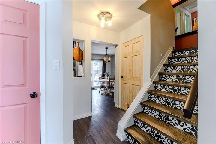 Property Photo:  12 White Owl Crescent  ON N3P 1A2 