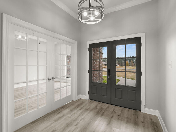 Property Photo: 102 Hidden Trl LA 71446