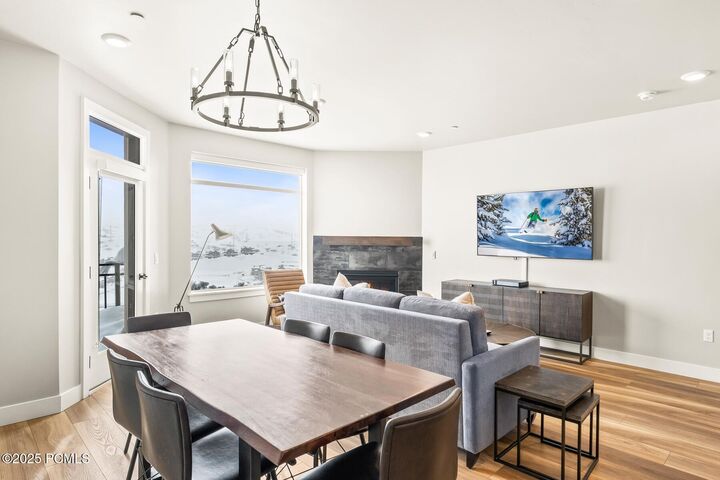 Property Photo: 909 W Peace Tree Trail 617 UT 84032