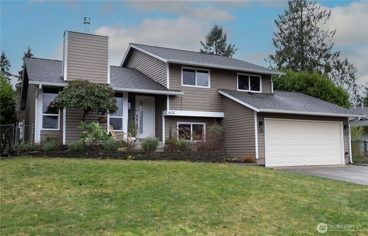 Property Photo:  634 NE Conifer Drive  WA 98311 