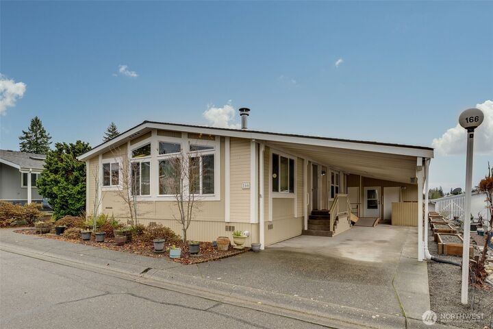 Property Photo: 1427 100th Street SW 166 WA 98204