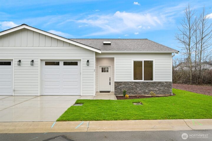 Property Photo: 3993 Gentlebrook Lane 3 WA 98226