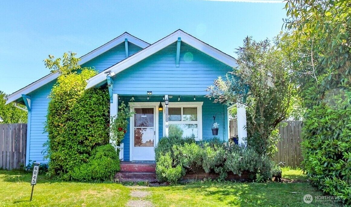 Property Photo: 6845 S Clement Avenue WA 98409