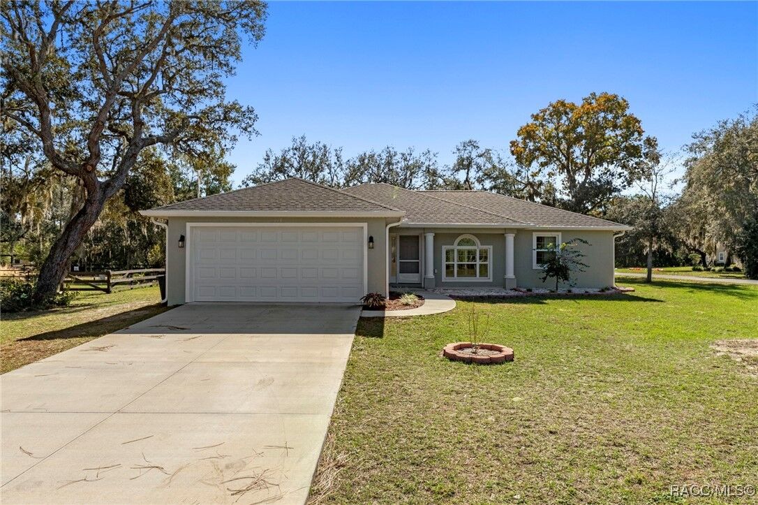 Property Photo:  9608 E Woodmere Lane  FL 34450 