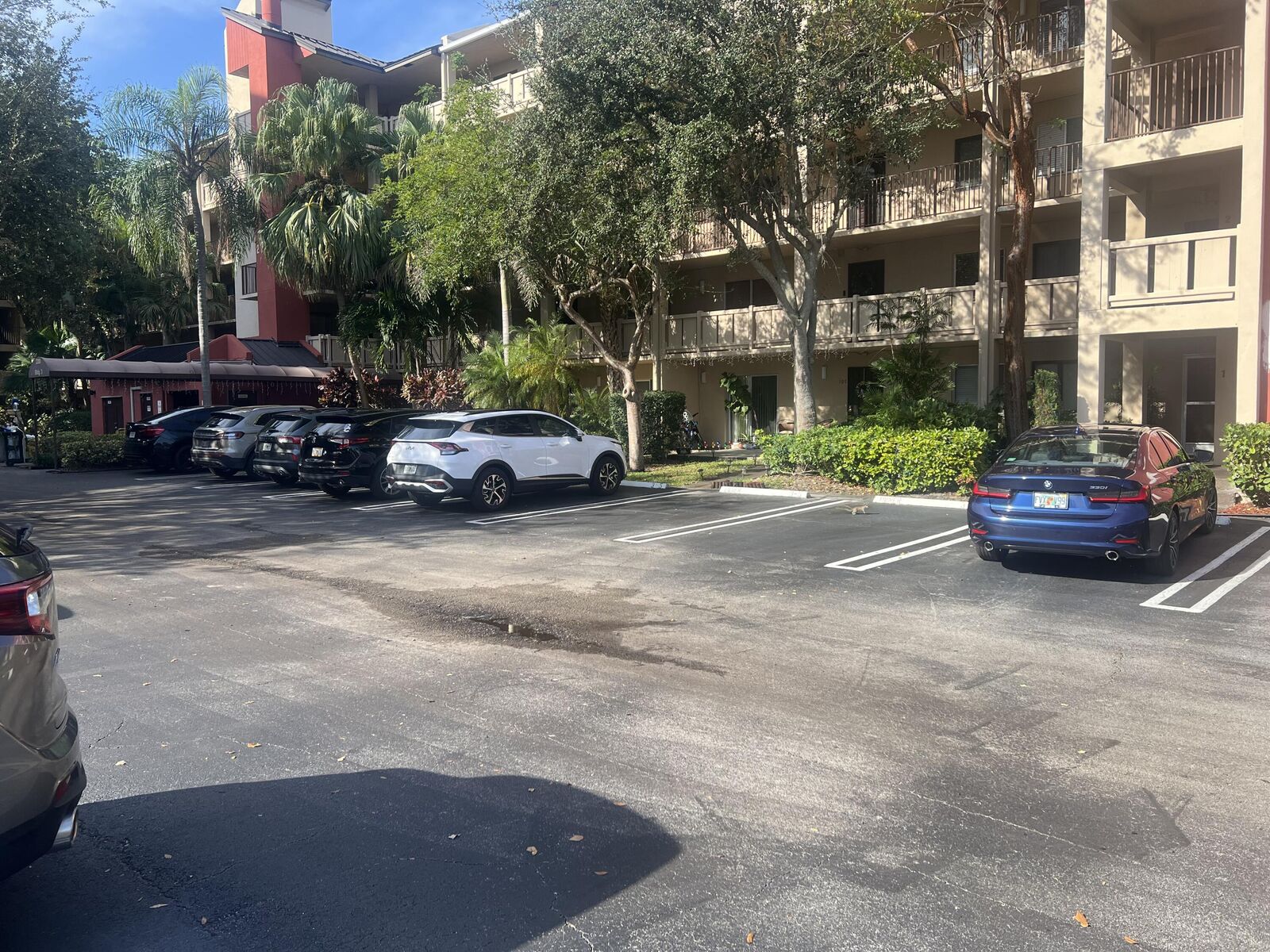 Property Photo:  2208 S Cypress Bend Drive 106  FL 33069 
