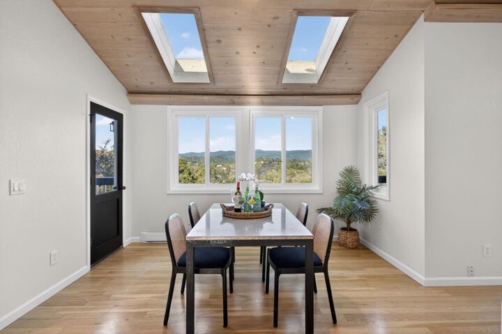 Property Photo:  801 Cresta Vista Way  CA 95003 