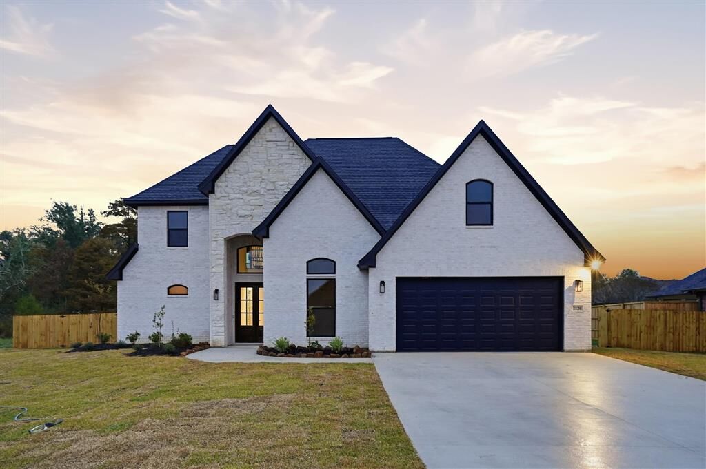 Property Photo:  1120 Mary Diane McCall  LA 70605 