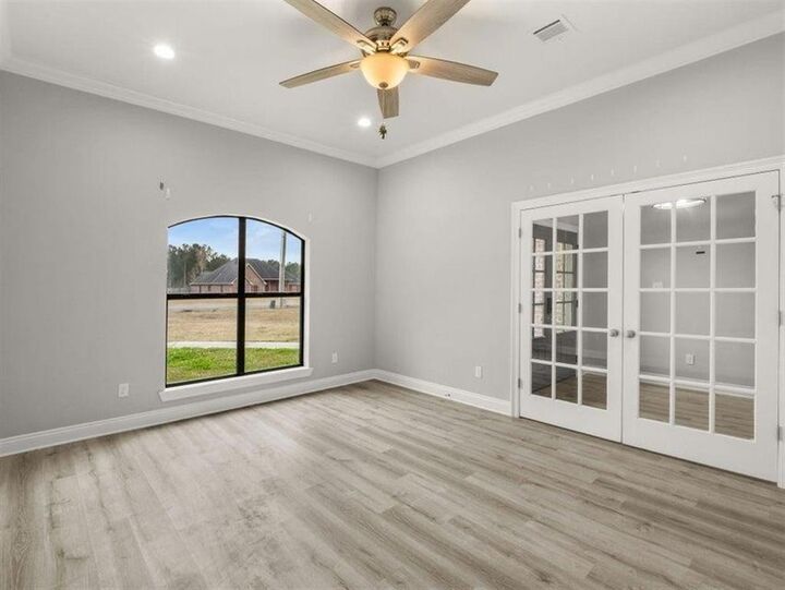 Property Photo:  102 Hidden Trail  LA 71446 