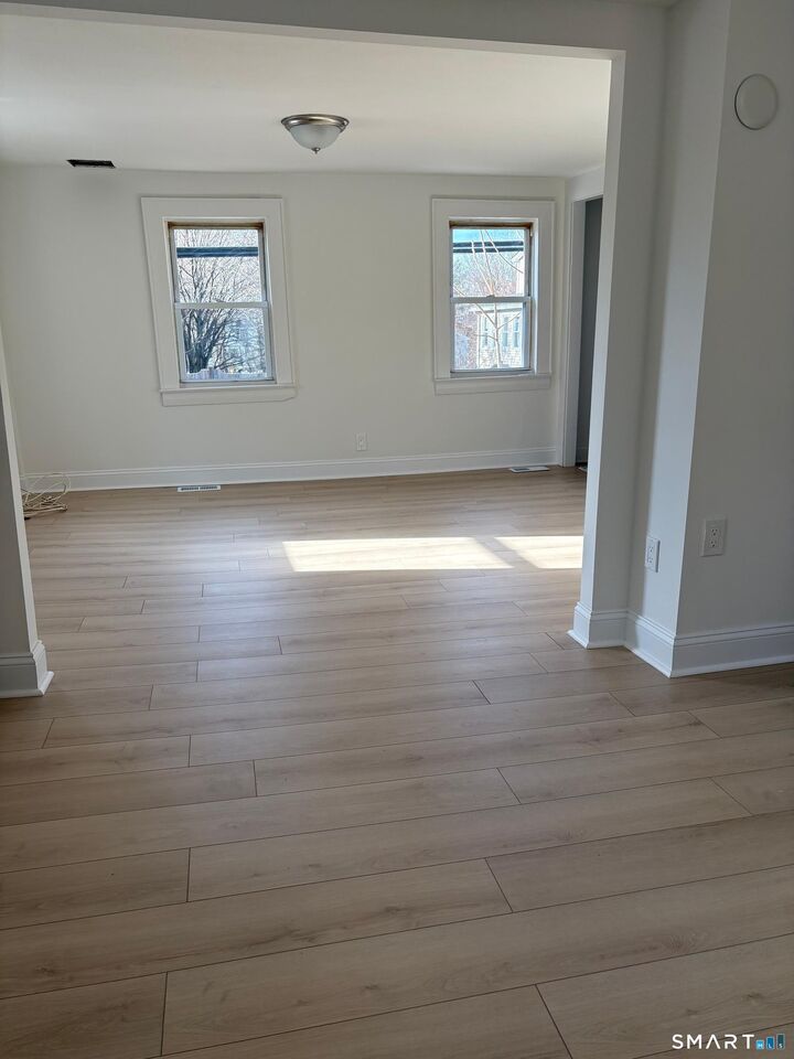 Property Photo:  54 Buckingham Street  CT 06779 