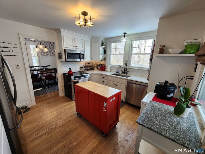 Property Photo: 179 Winthrop Terrace CT 06451