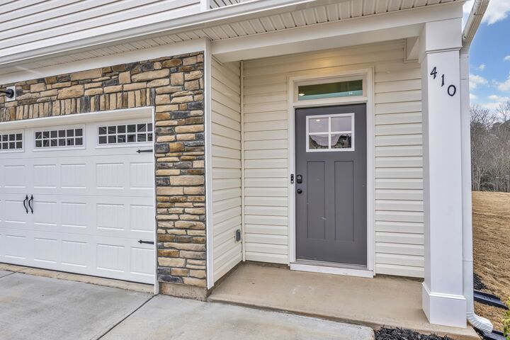 Property Photo: 410 Ecton Place Lot 78 SC 29605