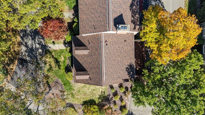 Property Photo:  82 Mystic Harbor  PA 15015 