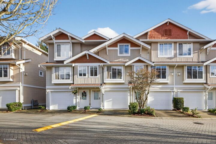 Property Photo: 12110 75A Avenue 18 BC V3W 1M1