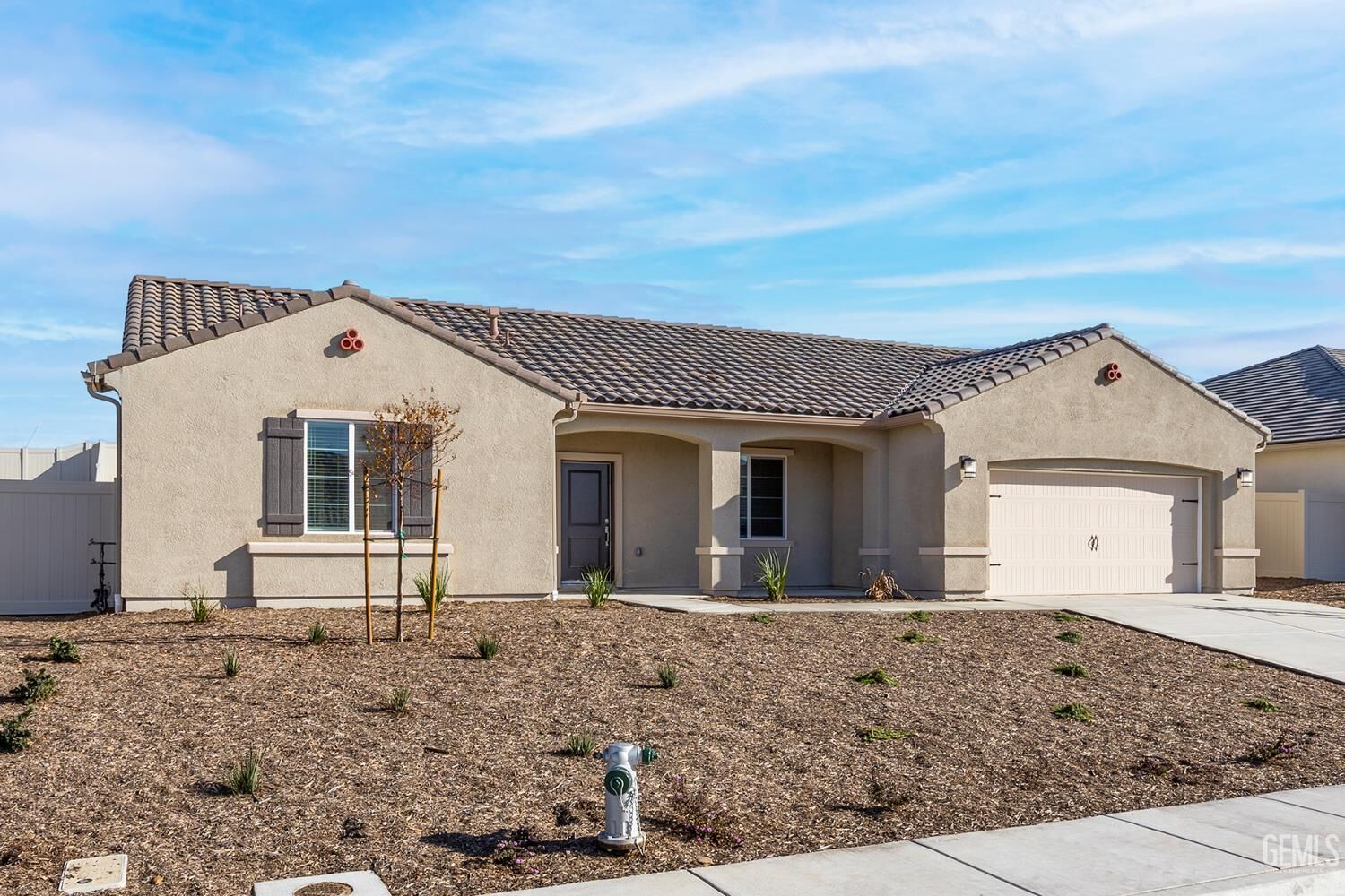 Property Photo:  8301 Gray Jay Court  CA 93306 