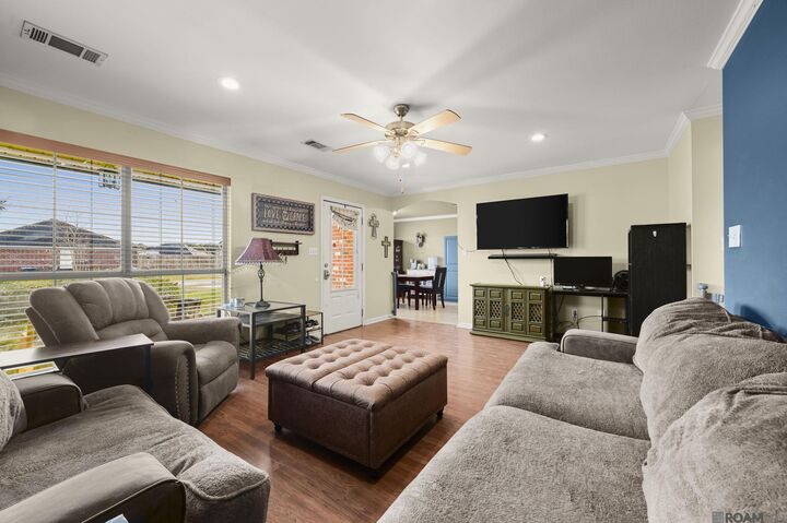 Property Photo: 36043 Portsmouth Dr LA 70706