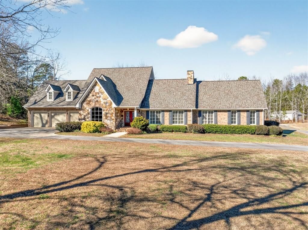 Property Photo:  6725 Eubanks Creek Drive  GA 30527 