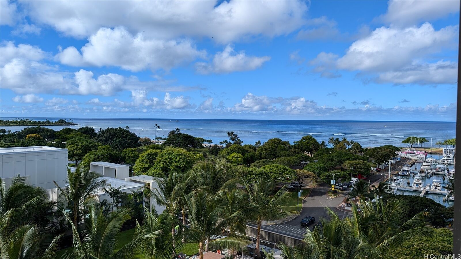 Property Photo:  1100 Ala Moana Boulevard 906  HI 96814 