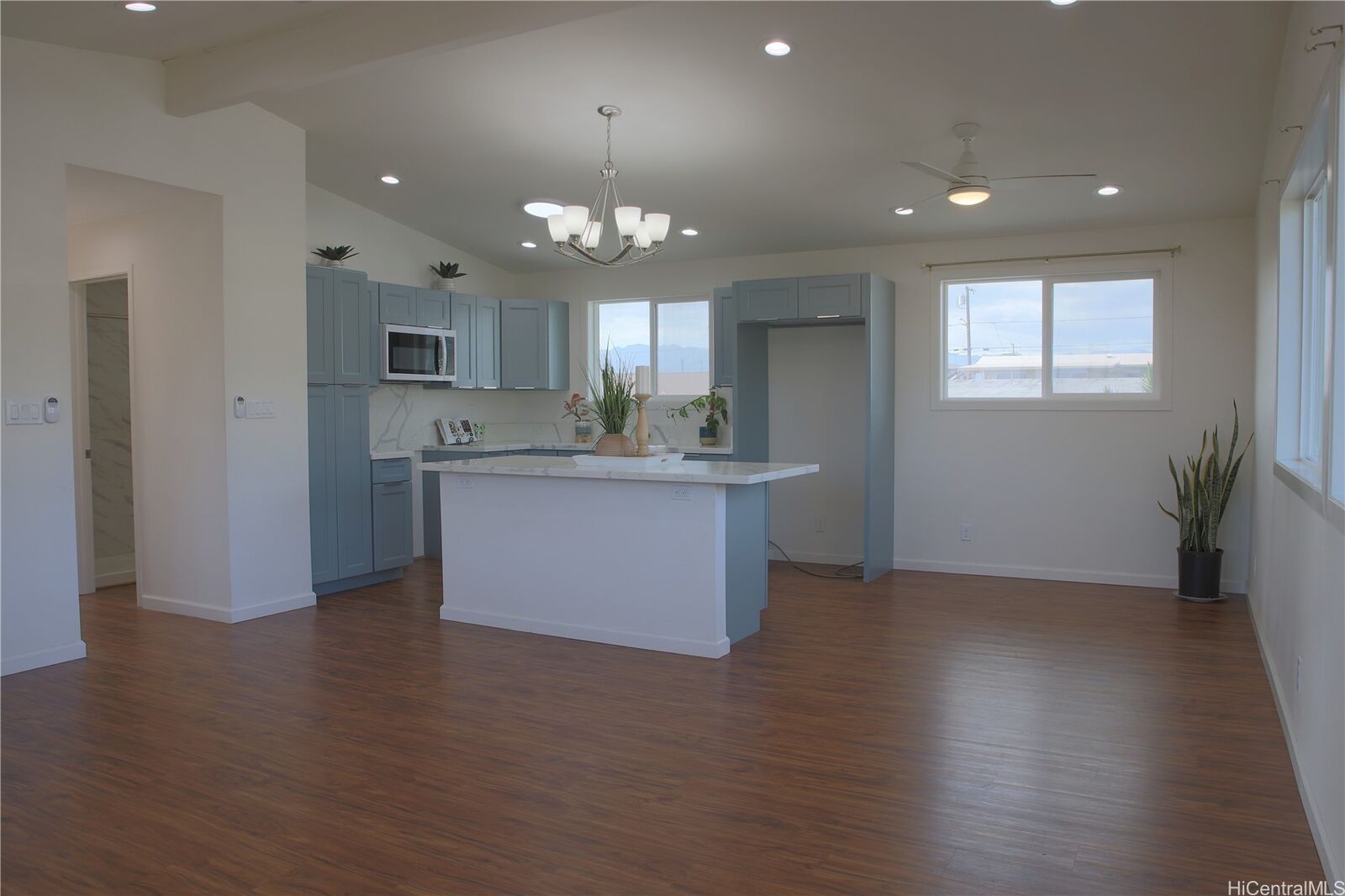 Property Photo: 1638 Makamua Street HI 96782
