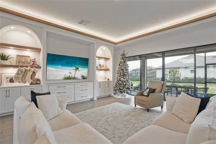 Property Photo:  15906 Tradewind Terrace  FL 34211 