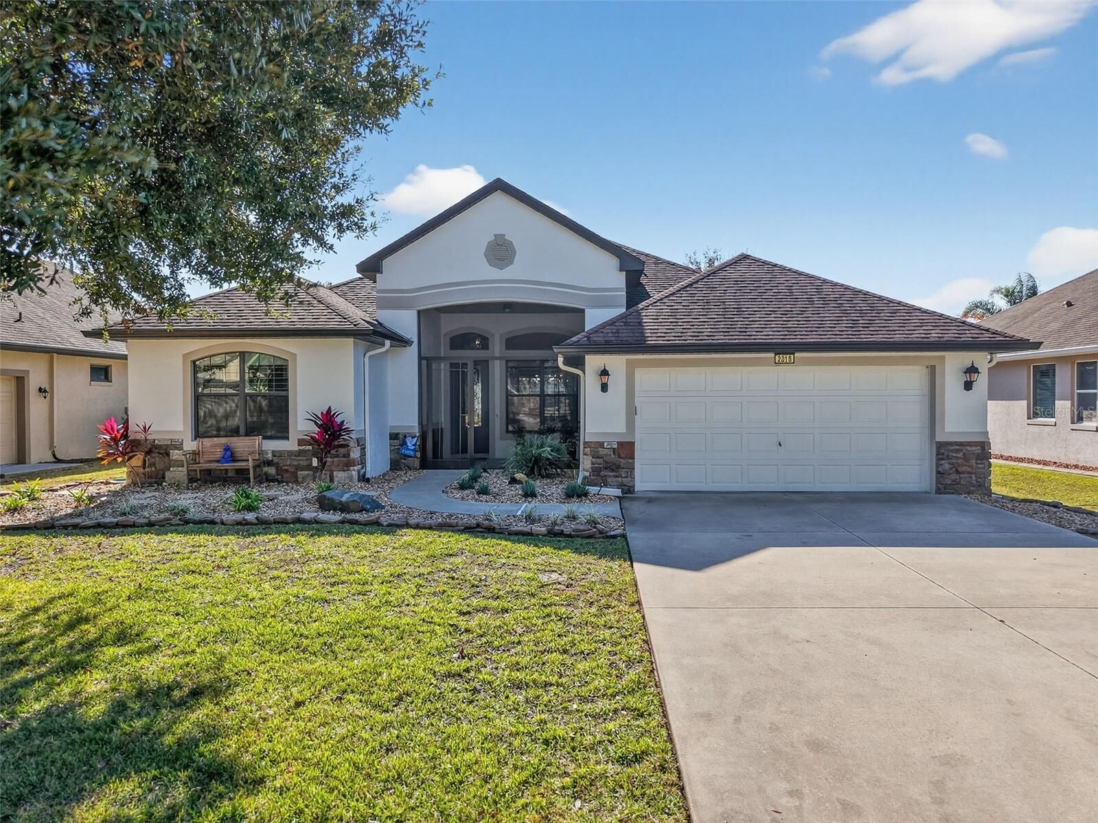 Property Photo:  2318 Wakefield Way  FL 32757 