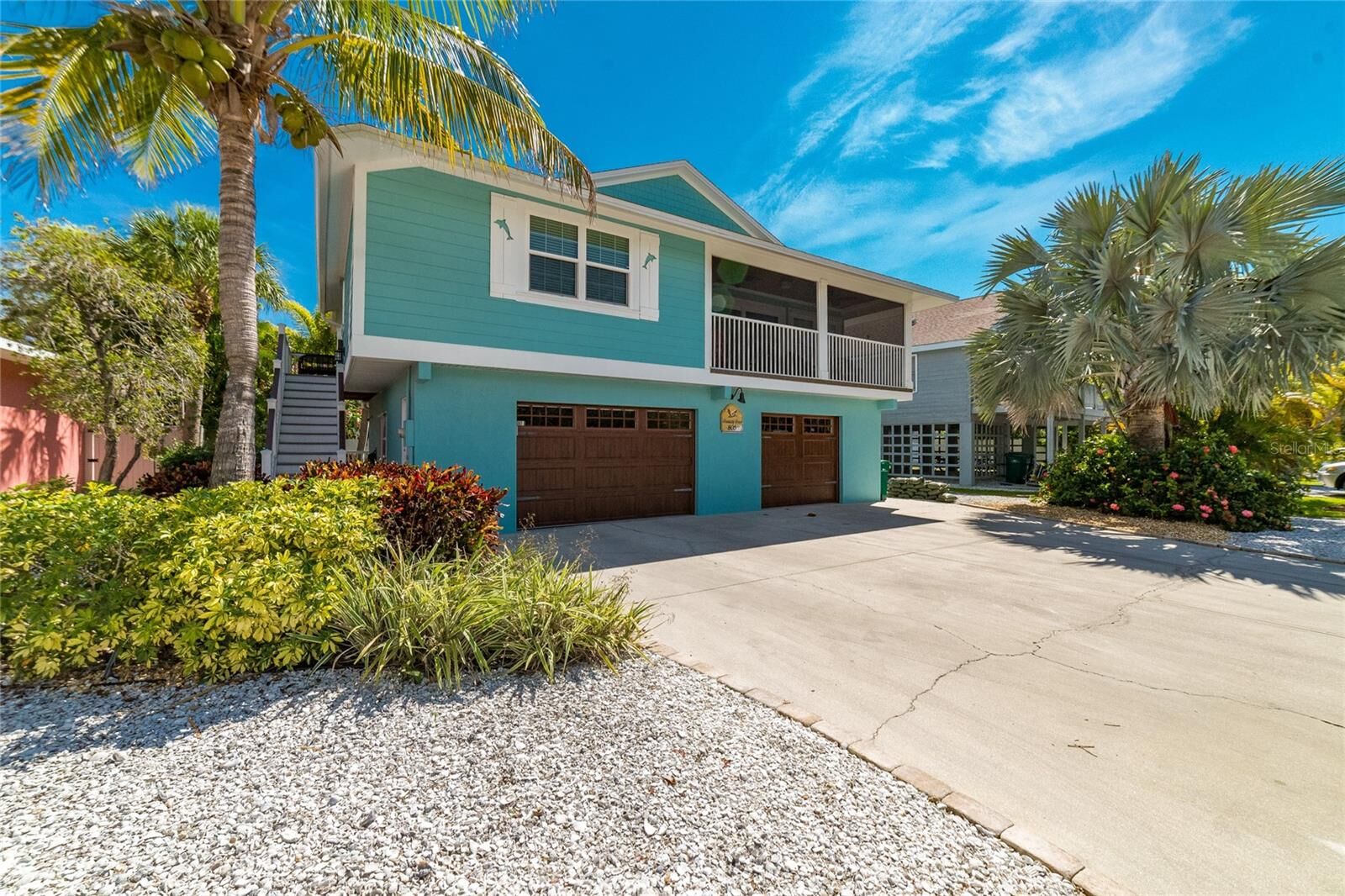 Property Photo: 805 N Bay Boulevard FL 34216
