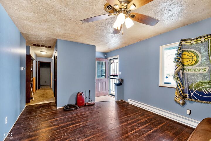 Property Photo: 5510 Epperson Court IN 46221