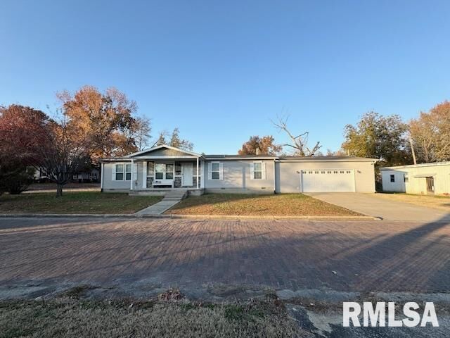 Property Photo: 509 W Madison Street IL 62948