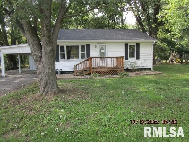 Property Photo:  1121 SW 6th Street  IL 62837 
