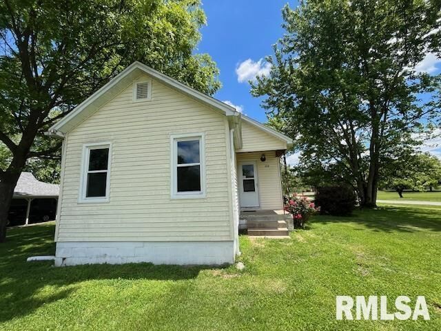Property Photo:  475 Holt Street  IL 62994 