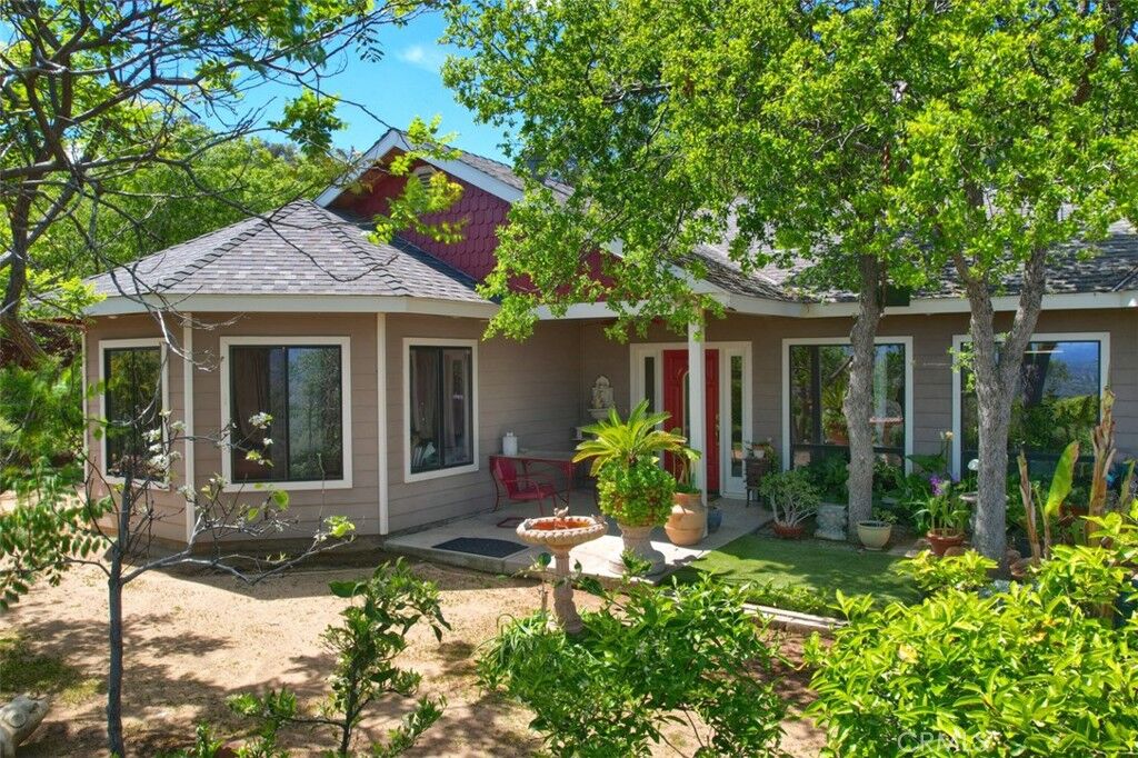 Property Photo:  42625 Red Top Mountain Court  CA 93614 