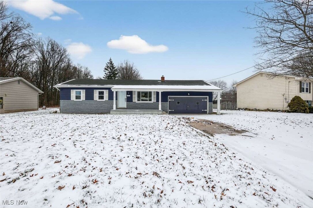 Property Photo:  2215 Frostwood Drive  OH 44515 