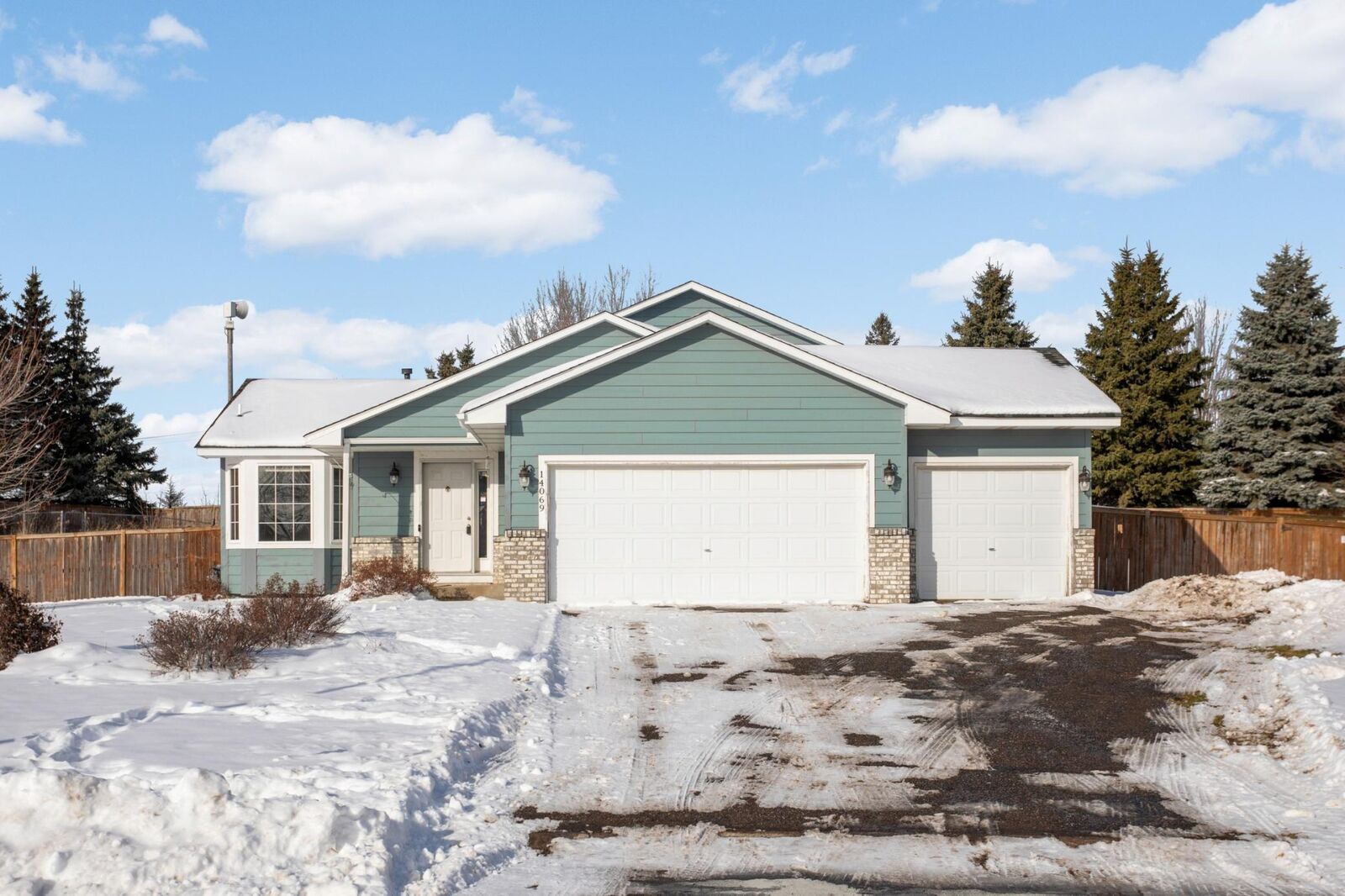 Property Photo:  14069 Teal Court  MN 55374 