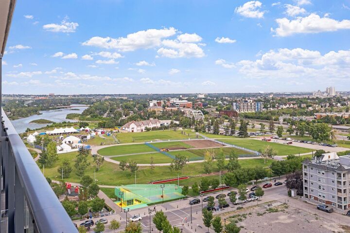 Photo de la propriété:  615 6 Avenue SE 1403  AB T2G 1S2 