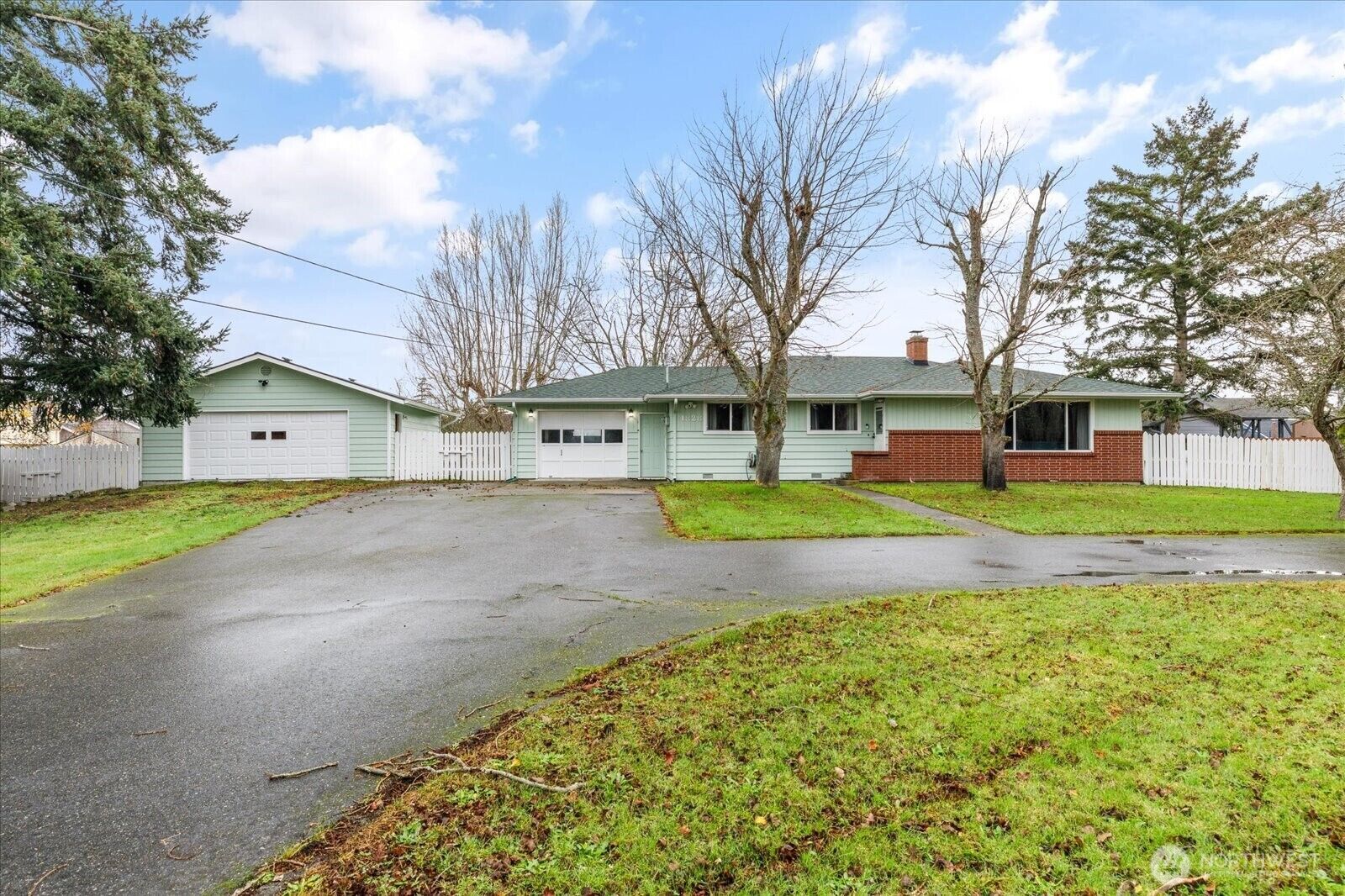 Property Photo: 1828 SW Rock Rose Drive WA 98277