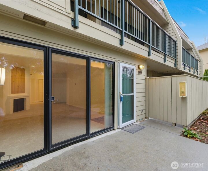 Property Photo:  8835  166th Avenue NE D102  WA 98052 