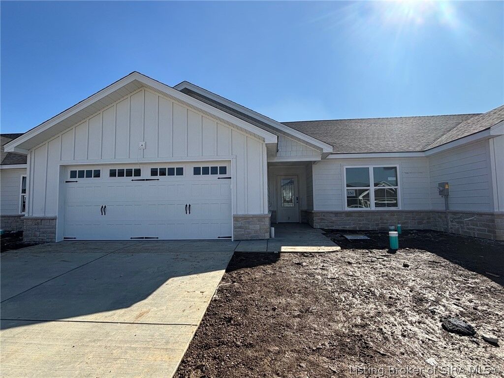 Property Photo: 5124 Woodstone Circle Lot 150 IN 47130