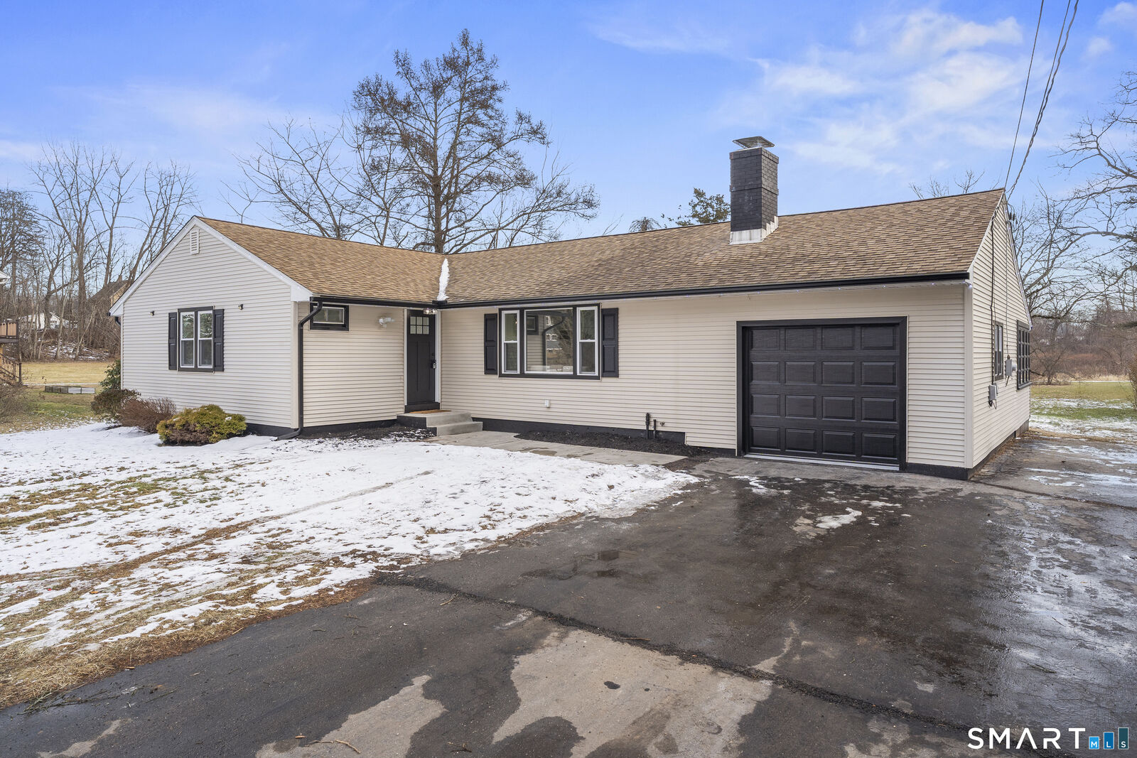 Property Photo: 3 Pleasant Street CT 06088