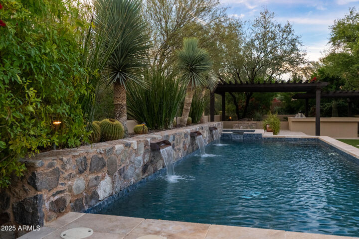 Property Photo:  18826 N 101st Place  AZ 85255 