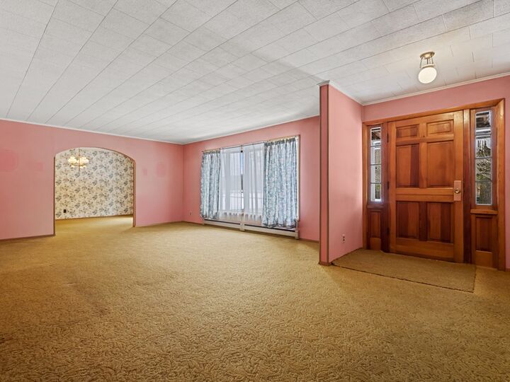 Property Photo: 16499 S. Main Street Ext. PA 16341