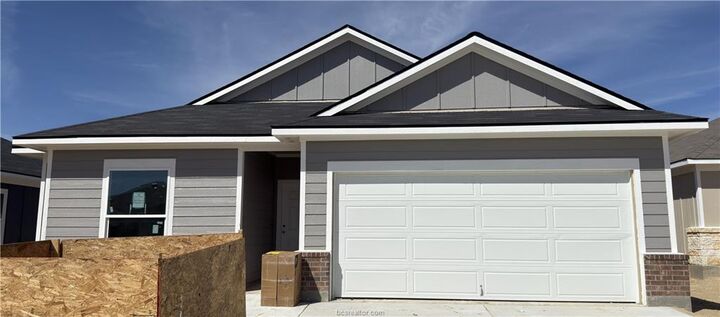 Property Photo:  5504 Harriet Street  TX 77807 