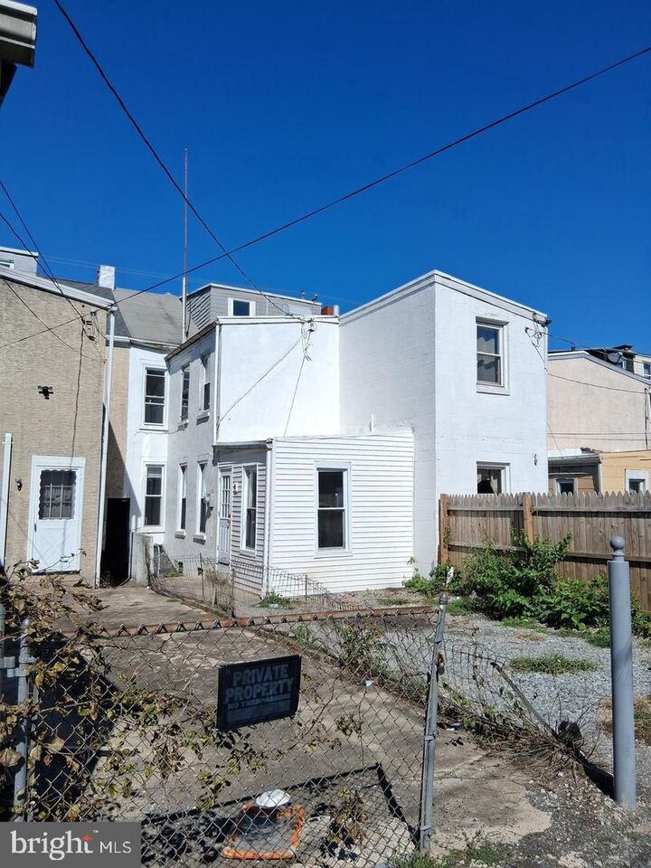 Property Photo:  1649 N 9th Street  PA 19604 