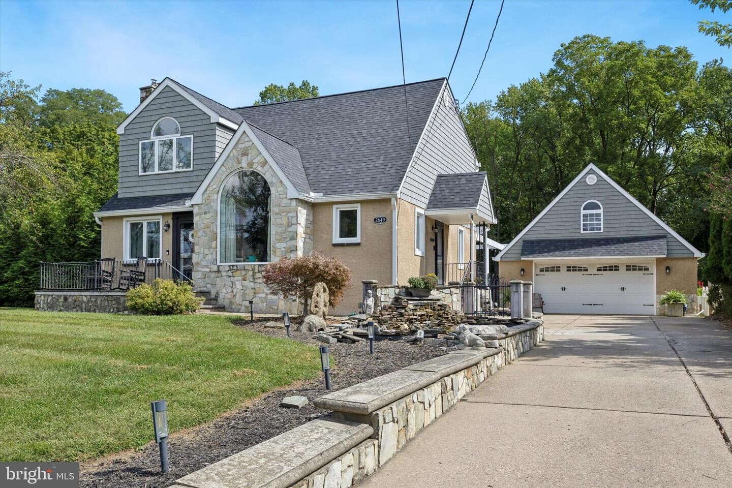 Property Photo:  2649 Murray Avenue  PA 19020 