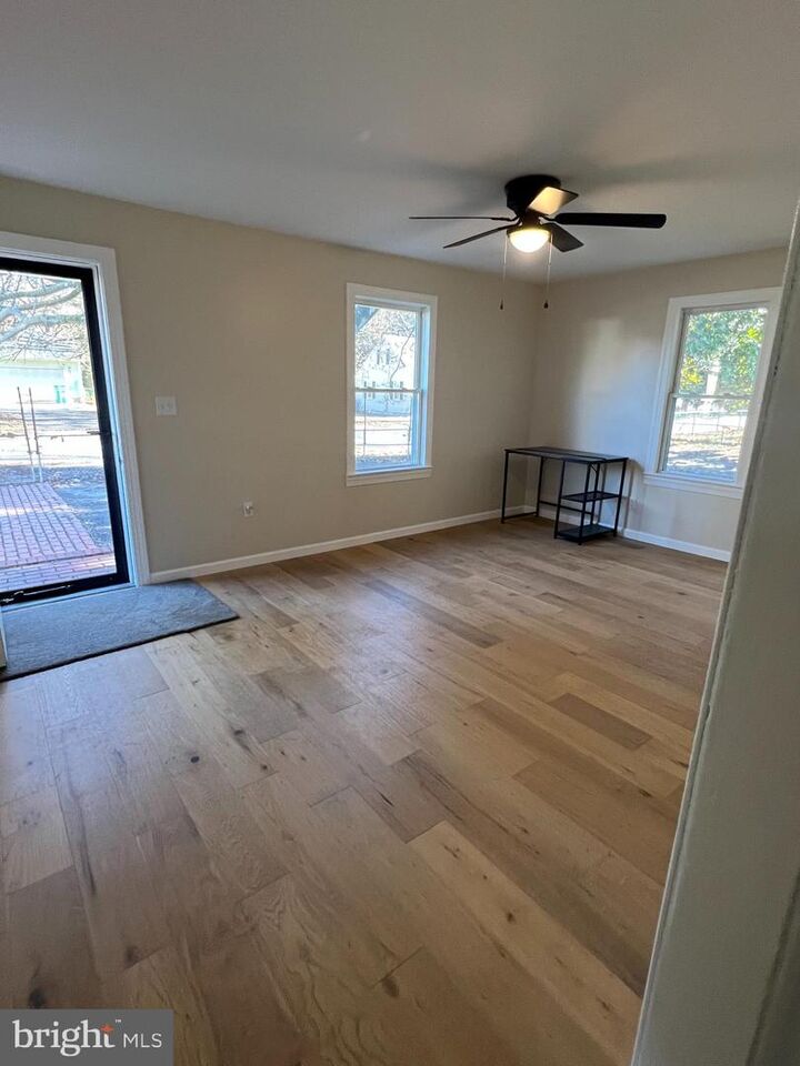 Property Photo:  1506 Rose Drive  MD 21804 